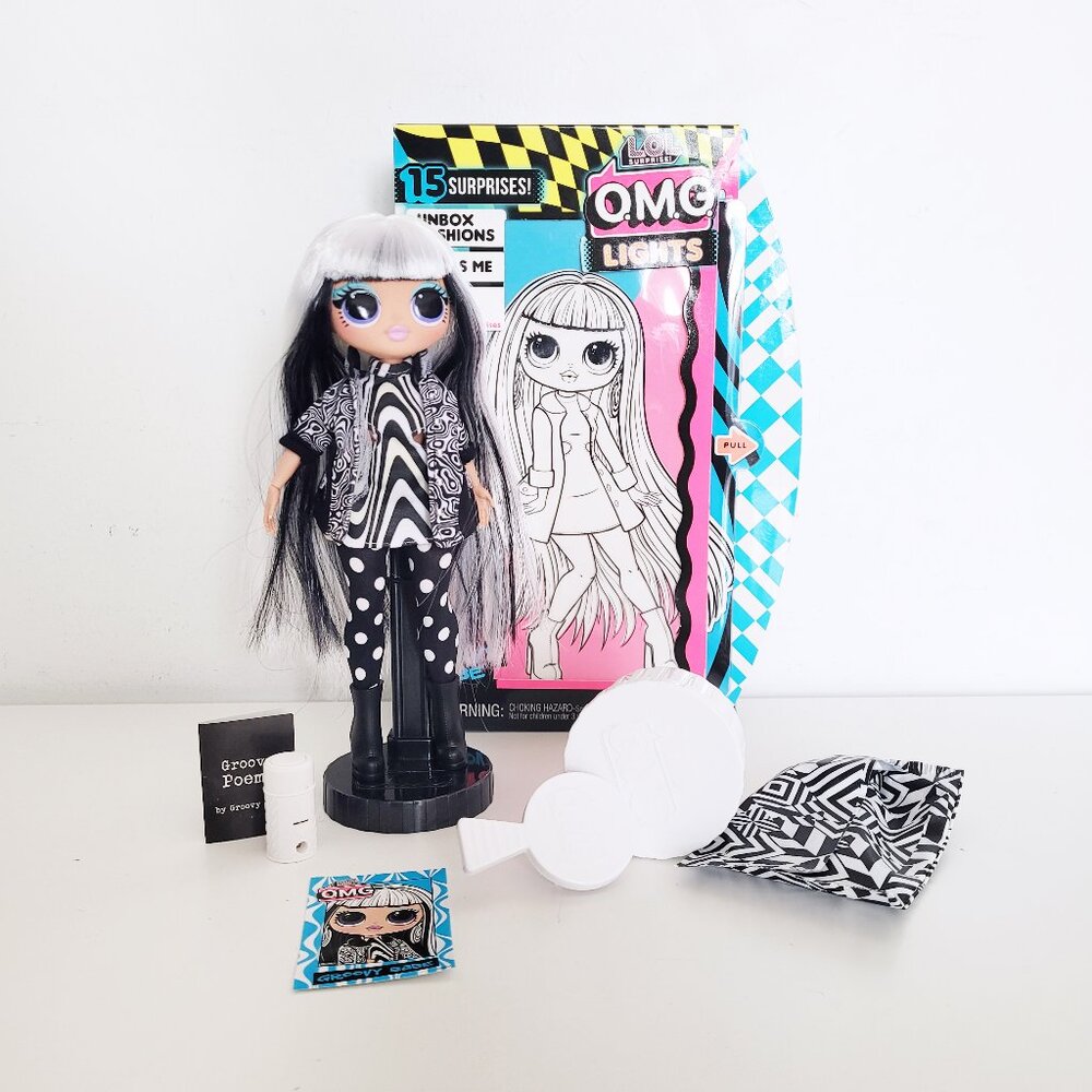 LOL OMG Lights Groovy Babe Doll